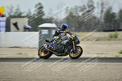 media/Apr-18-2025-TrackDaz (Fri) [[45f5874c44]]/C Group/Session 1 (Turn 7)/